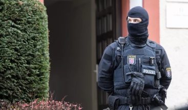 Almanya’da Sigara Çalan İki Gürcü Vatandaşı Yakalandı