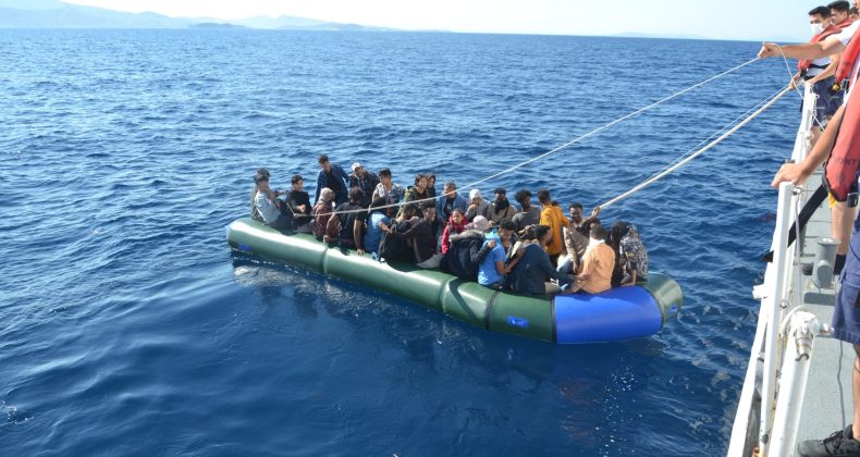 Türkiye Sahillerinde Göçmen Dramı: Yunanistan’ın Reddettiği Onlarca Kaçak Kurtarıldı!