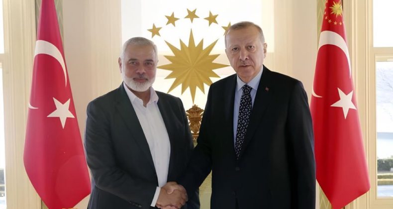 Hamas:   Cumhurbaşkanı ve yetkililer olarak başsağlığı dileyen, cenazeye en büyük katılımı sağlayan Türkiye’ye teşekkür ederiz.