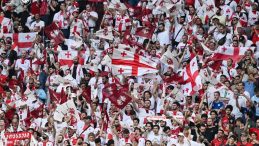 Gürcistan ve Çek milli takımları arasında 7 Eylül’de Tiflis’te oynanacak futbol karşılaşmasının bilet satışları 15 Ağustos’ta başlayacak.