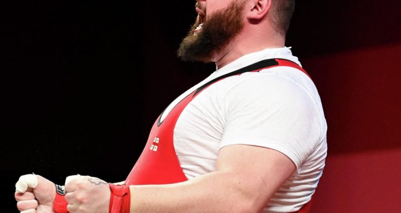 Gürcü halterci Lasha Talakhadze Paris’te Üçüncü Olimpiyat Altınını Kazandı!