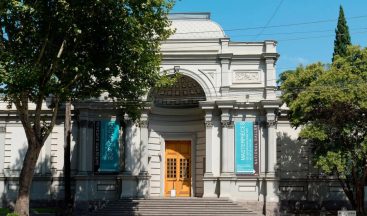 Tiflis Ulusal Resim Galerisi’nde Kriz: Geçici Sergide Zararlı Böcekler Tespit Edildi