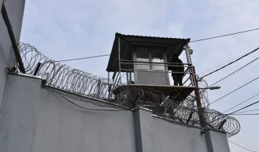 Kutaisi’de bir hapishanede mahkumlar topluca zehirlendi