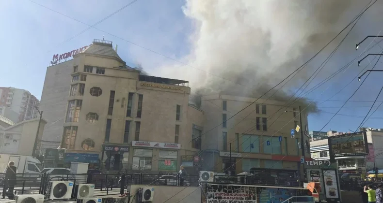 Tiflis Gldani’deki AVM yangını kontrol altına alındı, yaralı yok!